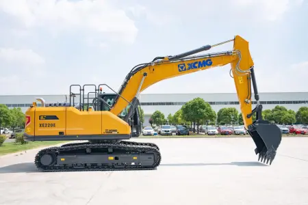 XCMG XE220E